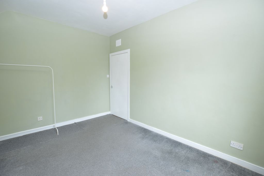 Barnet Crescent